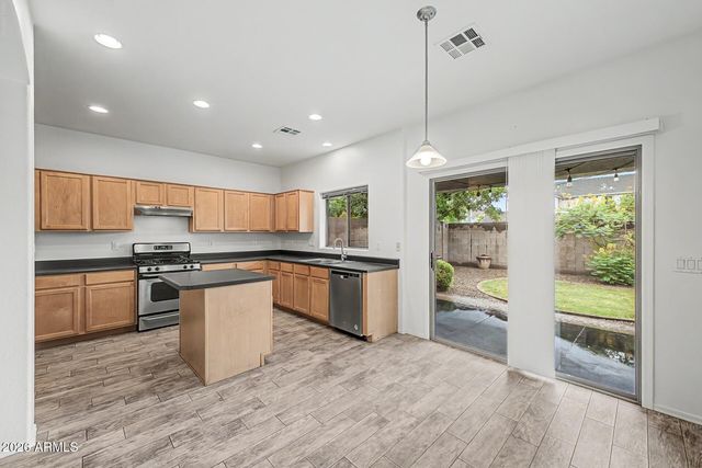 3983 S CROSSCREEK Drive, Chandler, AZ 85286
