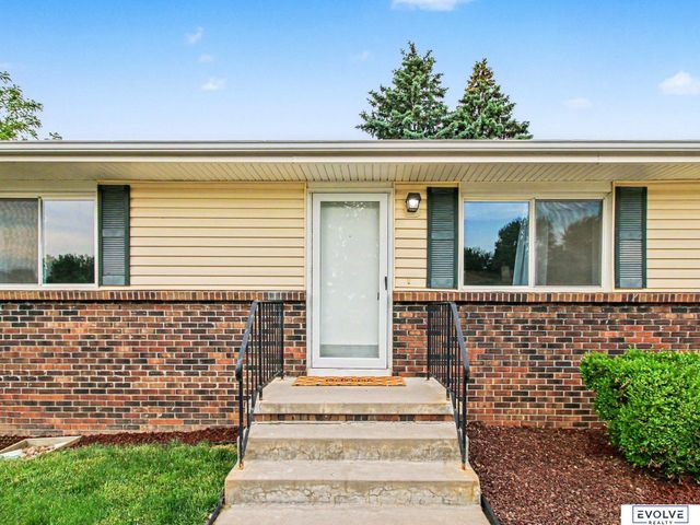 7508 S 147 Street, Omaha, NE 68138