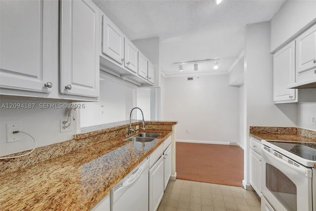 11765 W Atlantic Blvd 1624, Coral Springs, FL 33071