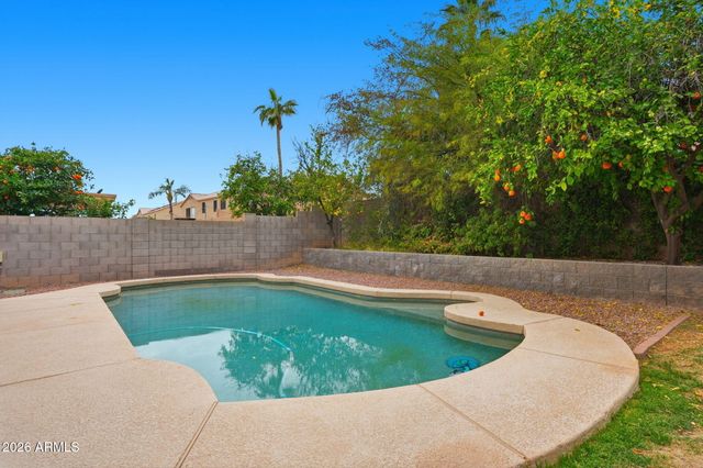 7326 W PERSHING Avenue, Peoria, AZ 85381