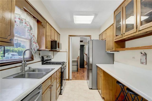 4706 Colony Drive SE, Acworth, GA 30102