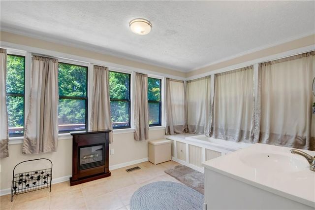 4706 Colony Drive SE, Acworth, GA 30102