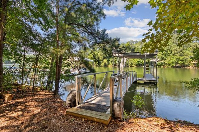 4706 Colony Drive SE, Acworth, GA 30102