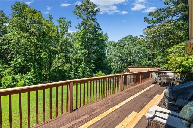 4706 Colony Drive SE, Acworth, GA 30102
