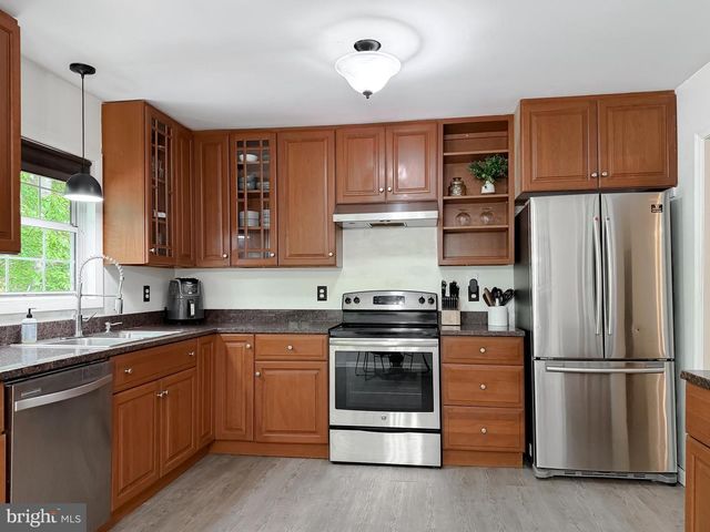 605 MERMAID CT, Lusby, MD 20657