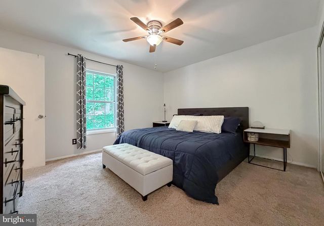 605 MERMAID CT, Lusby, MD 20657