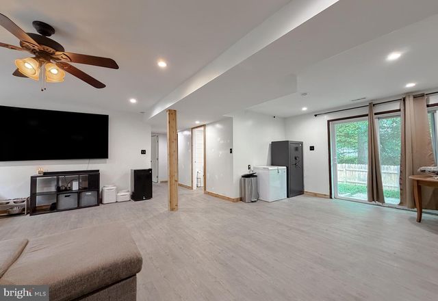 605 MERMAID CT, Lusby, MD 20657