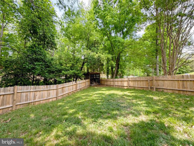 605 MERMAID CT, Lusby, MD 20657