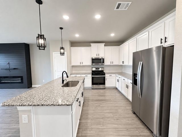 2409 Table Rock Court, Texas City, TX 77568