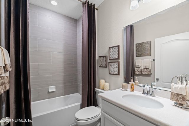 39 CRYSTAL CREST Lane, St. Augustine, FL 32095