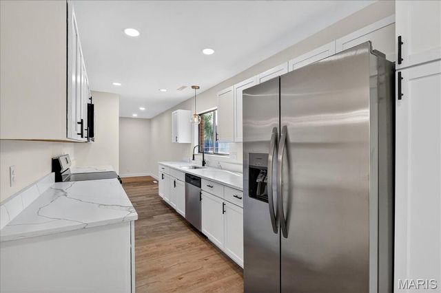 208 Coral Drive, Collinsville, IL 62234