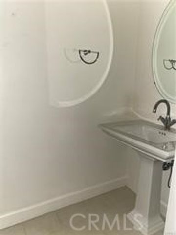 14412 Killion, Sherman Oaks, CA 91401