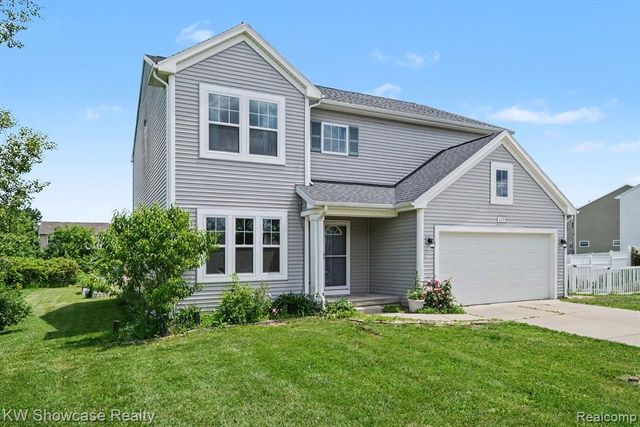 4339 Pebble Creek Boulevard, Grand Blanc, MI 48439
