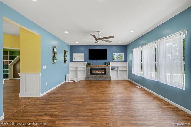 4339 Pebble Creek Boulevard, Grand Blanc, MI 48439