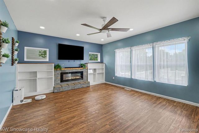 4339 Pebble Creek Boulevard, Grand Blanc, MI 48439