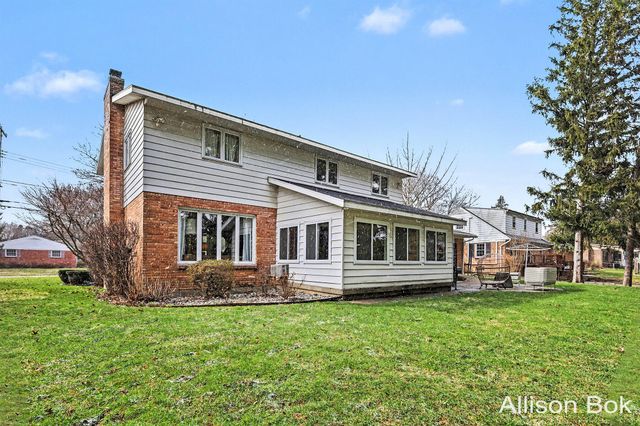 1838 Morningside Drive Se, City Of Grand Rapids, MI 49506