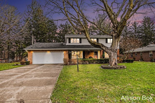 1838 Morningside Drive Se, City Of Grand Rapids, MI 49506