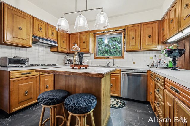 1838 Morningside Drive Se, City Of Grand Rapids, MI 49506