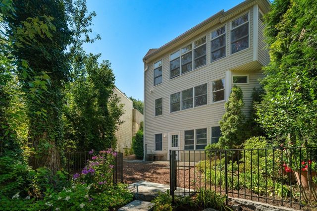 76 Canal Street, Medford, MA 02155