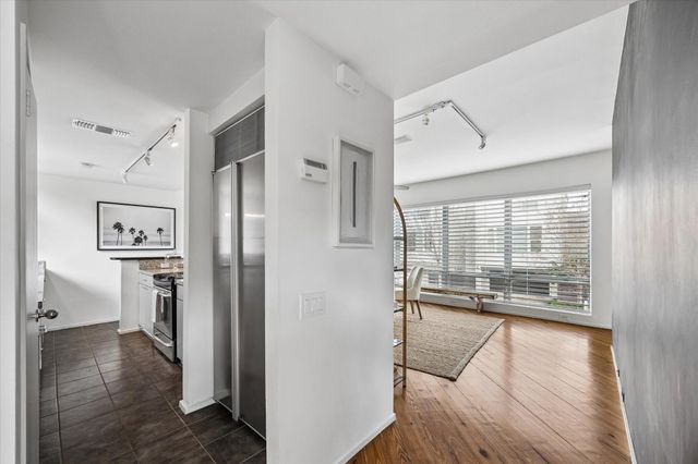 5003 Blossom Street, Houston, TX 77007