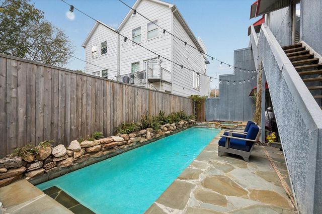 5003 Blossom Street, Houston, TX 77007