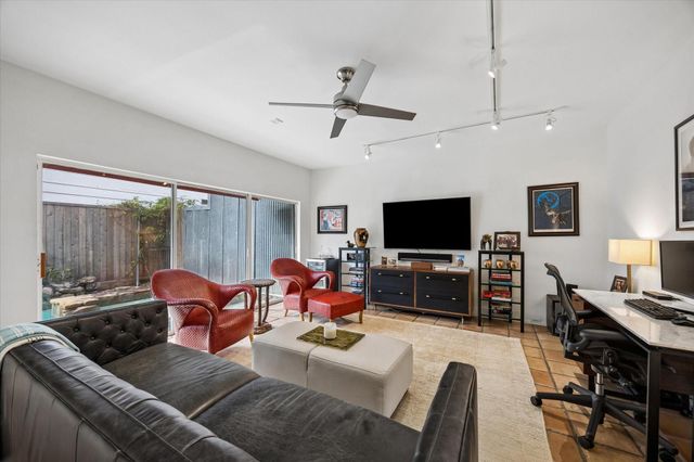 5003 Blossom Street, Houston, TX 77007