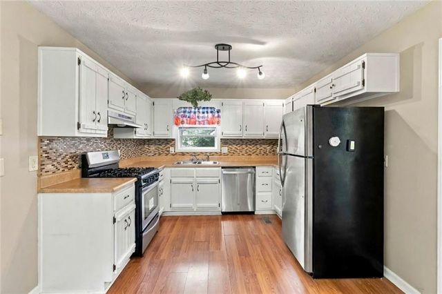 3614 Whitfield Way, Powder Springs, GA 30127