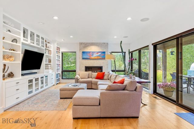 106 Milky Way Drive, Bozeman, MT 59718