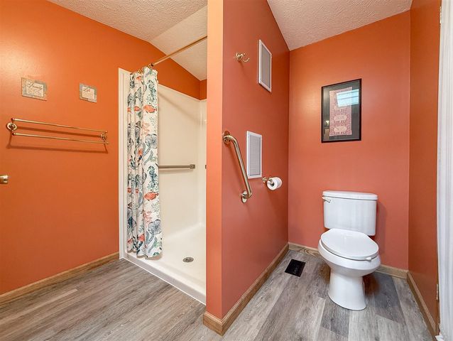 24599 Linden Street, Dowagiac, MI 49047