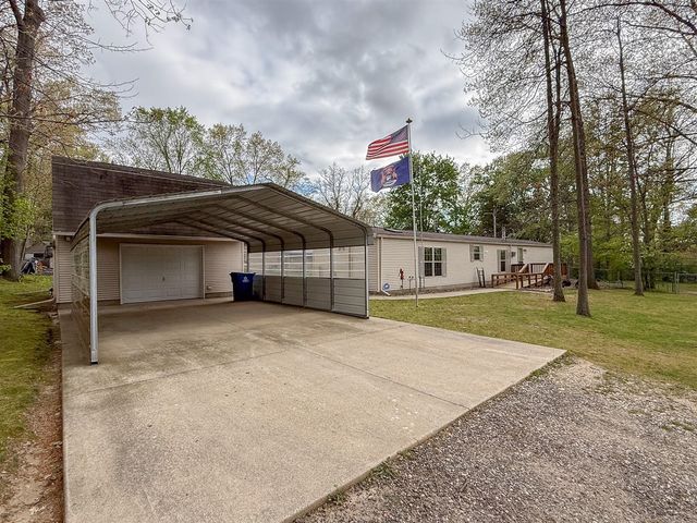 24599 Linden Street, Dowagiac, MI 49047