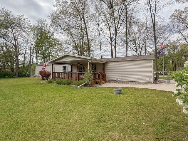 24599 Linden Street, Dowagiac, MI 49047