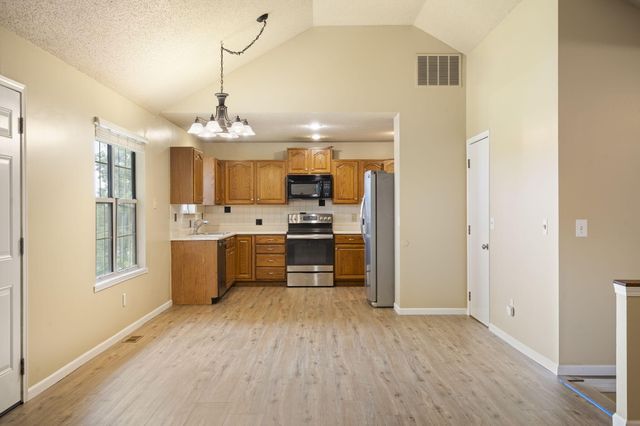 1813 Boswell Avenue, Branson, MO 65616