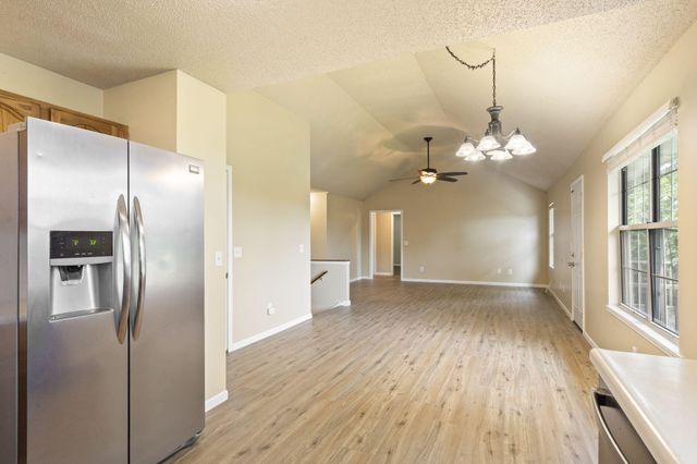 1813 Boswell Avenue, Branson, MO 65616