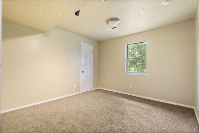 1813 Boswell Avenue, Branson, MO 65616