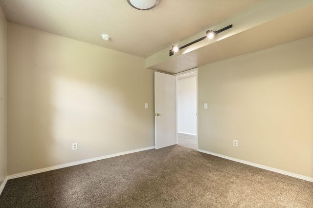 1813 Boswell Avenue, Branson, MO 65616