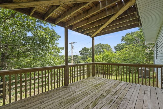 1813 Boswell Avenue, Branson, MO 65616