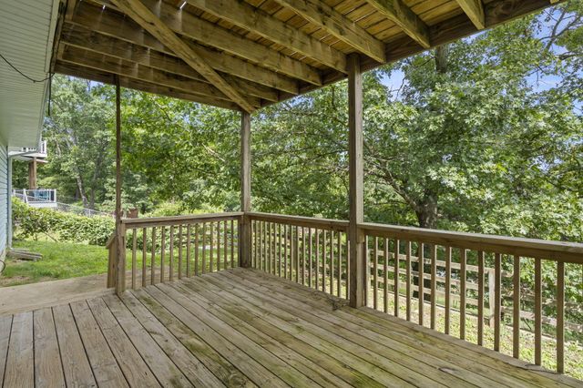 1813 Boswell Avenue, Branson, MO 65616