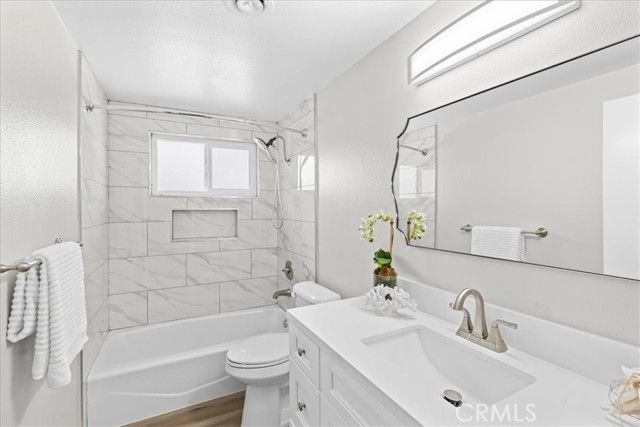 11852 Reagan Street, Los Alamitos, CA 90720