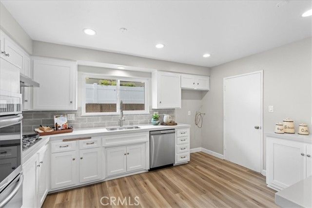 11852 Reagan Street, Los Alamitos, CA 90720