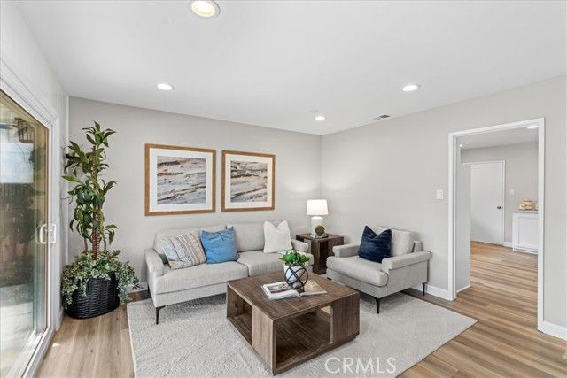 11852 Reagan Street, Los Alamitos, CA 90720