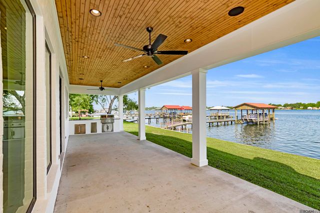 8749 Island Rd, Ventress, LA 70783
