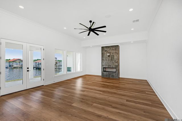 8749 Island Rd, Ventress, LA 70783