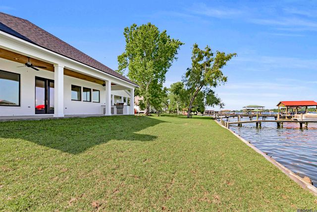 8749 Island Rd, Ventress, LA 70783