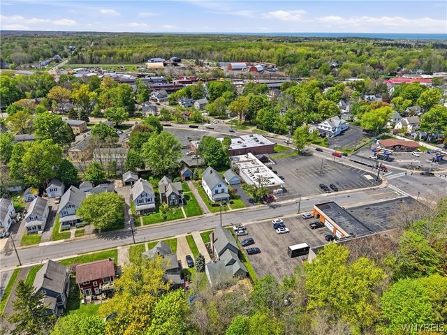 32 South Lake Street, Hamburg, NY 14075