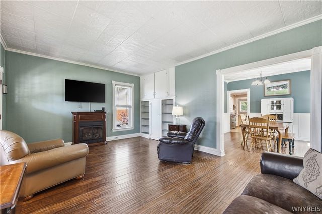 32 South Lake Street, Hamburg, NY 14075
