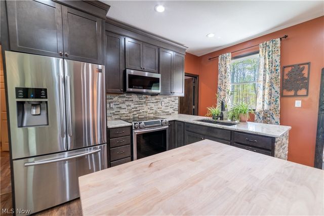 435 Park Avenue, Poland, OH 44514