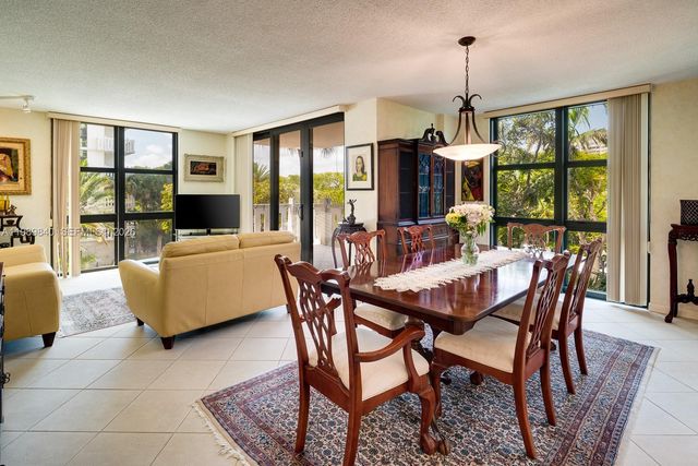 1121 Crandon Blvd F206, Key Biscayne, FL 33149