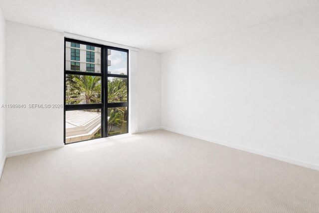 1121 Crandon Blvd F206, Key Biscayne, FL 33149