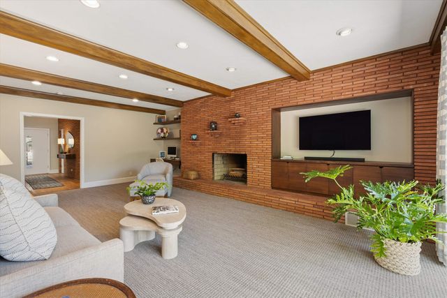 140 S GROVE PARK RD, Memphis, TN 38117