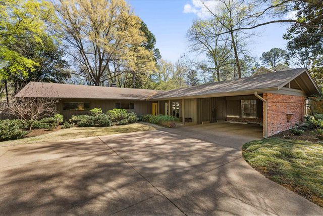 140 S GROVE PARK RD, Memphis, TN 38117